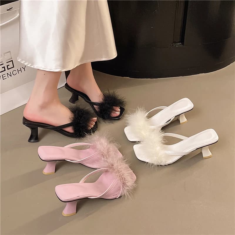 Summer Fluffy Furry Slippers for Women 2025 New High Heels Slide Clip Toe Sandals for Women High Heels for Women Chanclas Mujer