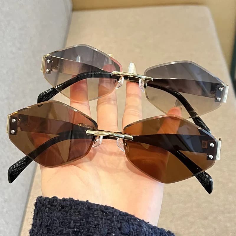 New Women's Vintage Steampunk Polygonal Sunglasses Classic Rombo Sunglasses Fashionable Women's Guide Glasses UV400