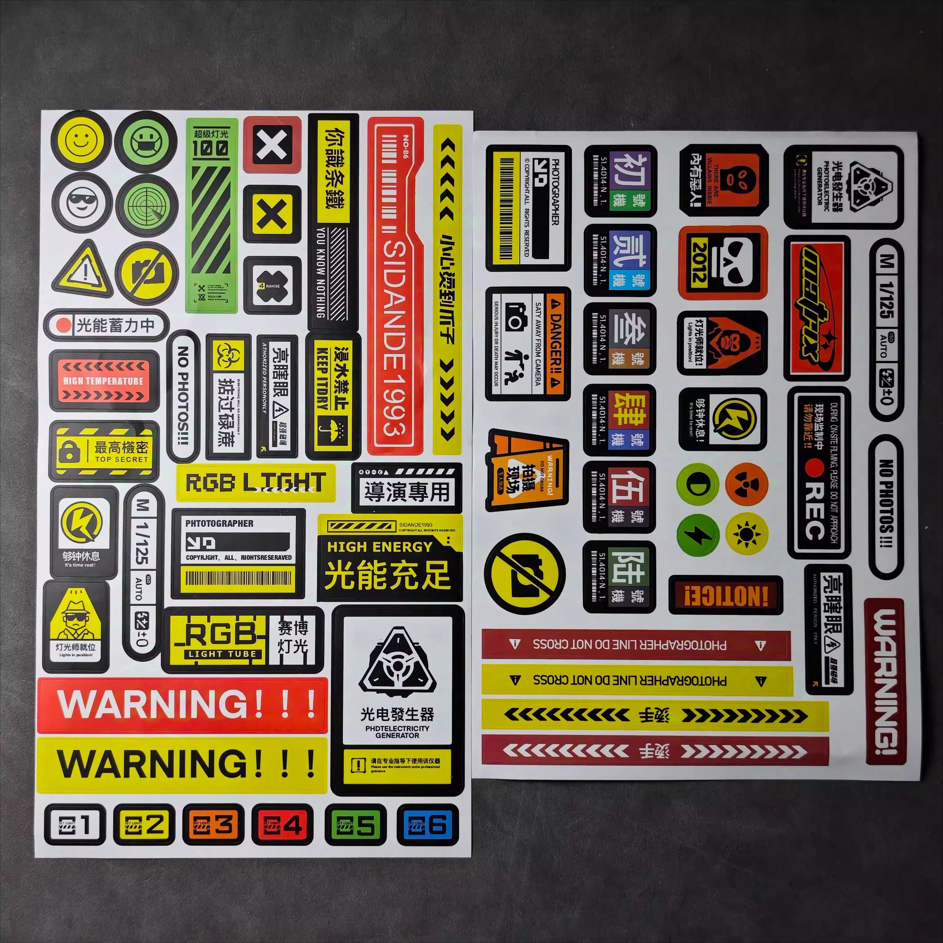 67 Pezzi Adesivi Cyberpunk Meccanici Moto, Etichette Fai-da-te Cinese-Inglese, Decalcomanie per Auto Fuoristrada, Decorazione Valigie, Caschi e Bauletti