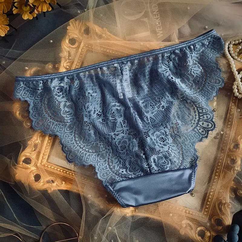 Luxury- stylish and sexy transparent mesh in lace transparent triangle underwear woman mirror finish ribbon fine horse in low waist cotton