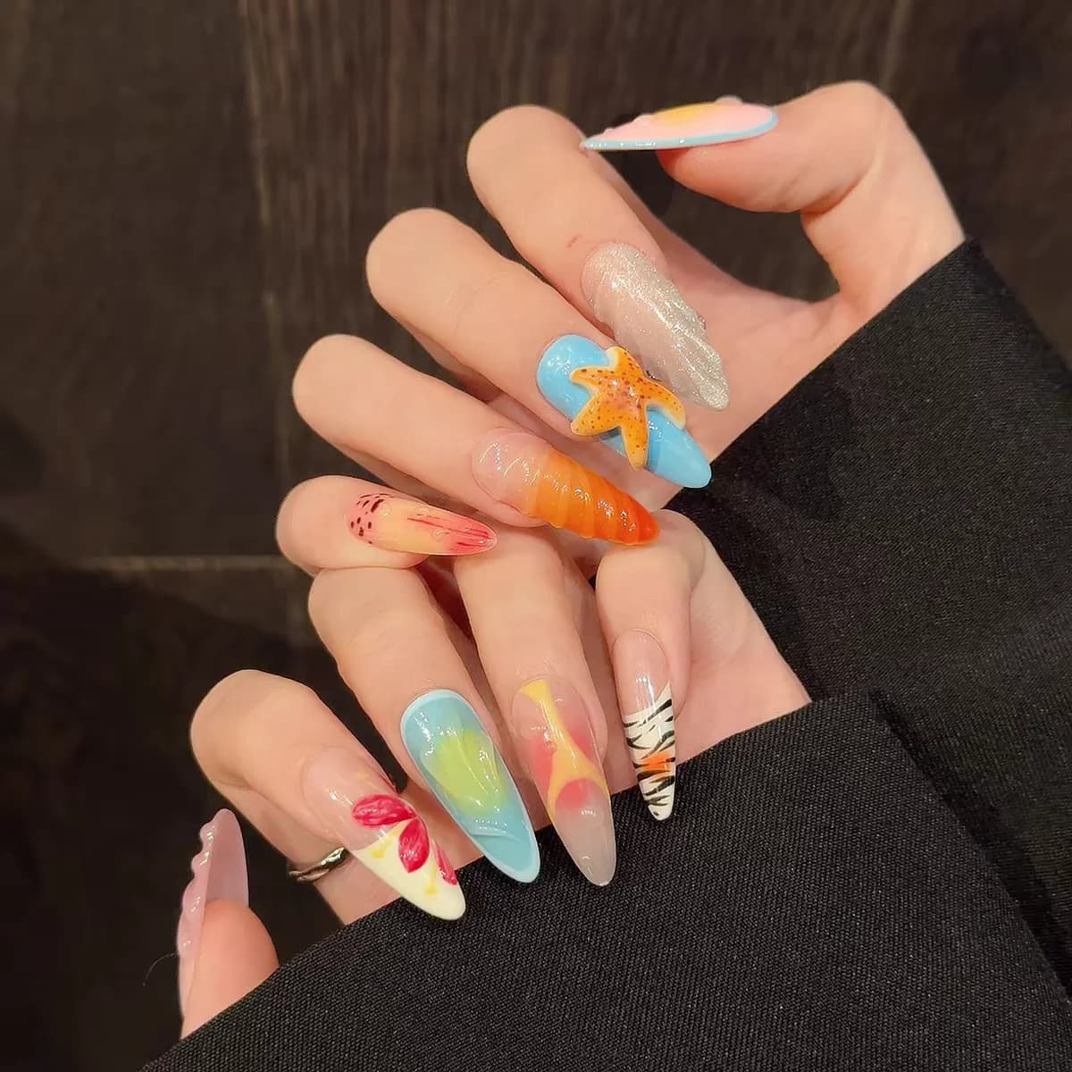 New Island Vacation Style Pezzo per unghie indossato a mano Spice Girl Stella marina Conchiglia Nail Art Pittura Incisione Design in rilievo fatto a mano