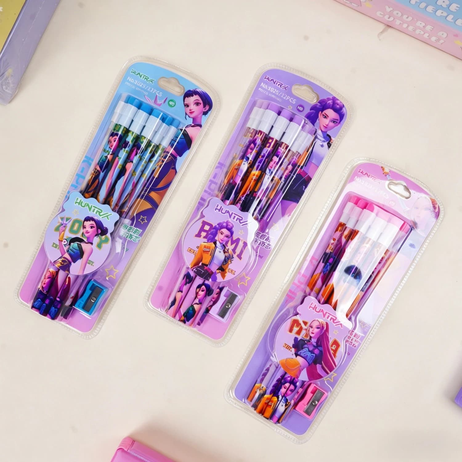 12Pcs Lovely Anime Girls Pencils Classic Writing Stationery Portable Study Supplies for Primary Students Class Daily Writing Use