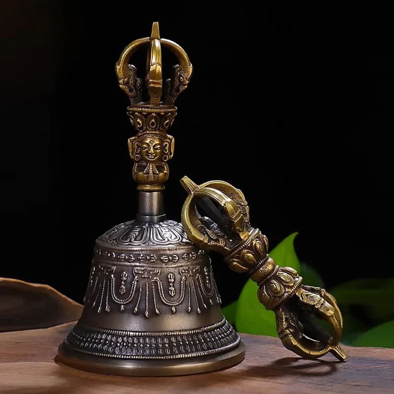 Vajra , -style ethnic , five-pronged bell, Tibetan Buddhist pure bronze ornament