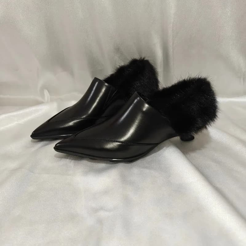 New Genuine Leather Shoes Woman Pointed Toe Loafers Black White Street Style Mules Female Comfort Slippers Women