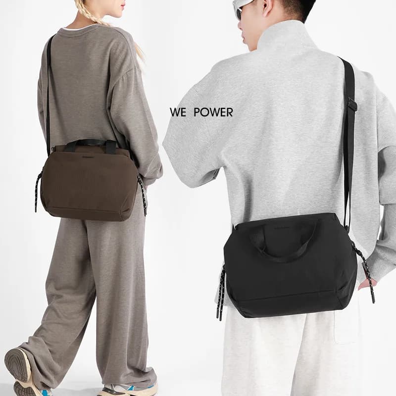 Lightweight nylon fabric, simple and large-capacity men's crossbody bag, commuting waterproof women's hand-held shoulder bag