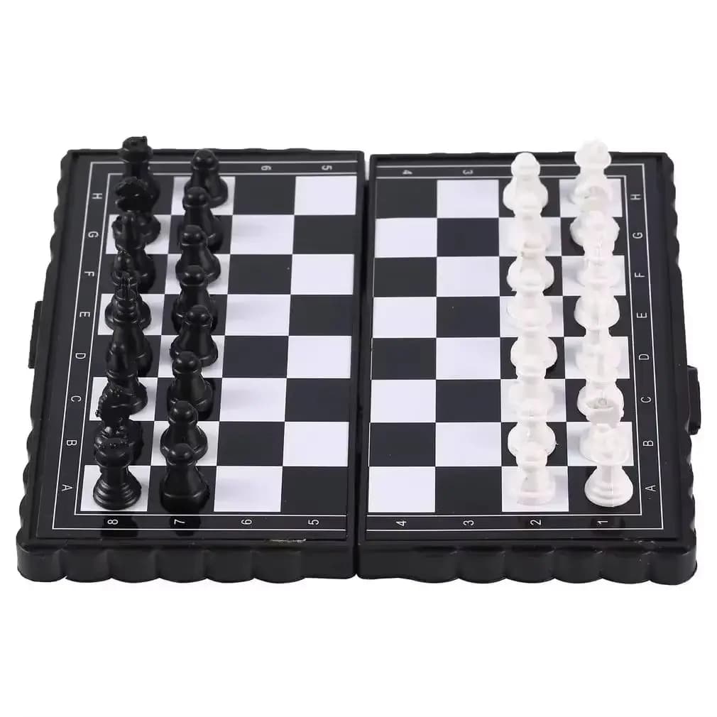 Set di Scacchi Magnetico Mini Portatile, Scacchiera Pieghevole in Plastica, Gioco da Tavolo per Bambini, Giocattolo Portatile per Esterni