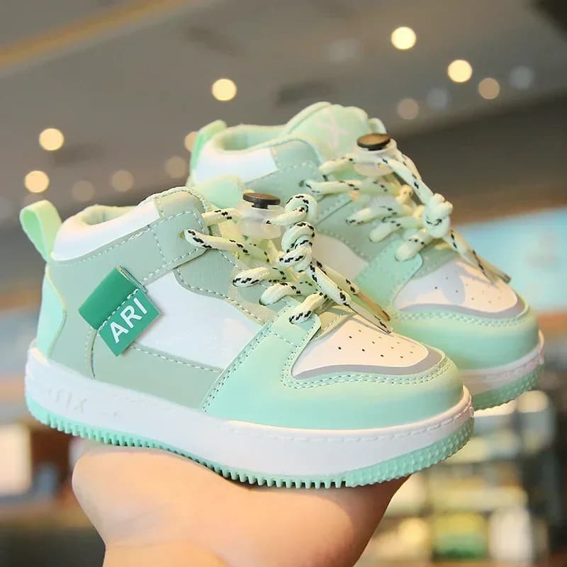 Scarpe da ginnastica alte per bambini Scarpe da basket per ragazzi antiscivolo Tacco piatto Scarpe da trekking per ragazza super accoglienti Stivali con plateau per bambini TX-530