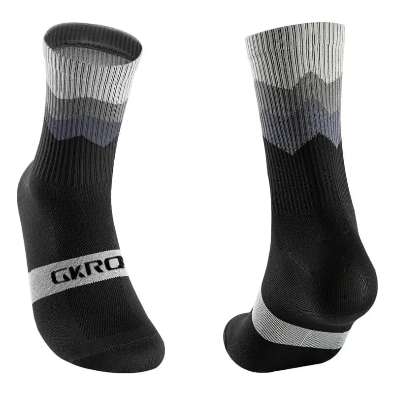 Cycling Socks for Men And Women Breathable Ankle Length Sports Gym Cycling Socks Non Slip Moisture Wicking Cycling Ankle Socks
