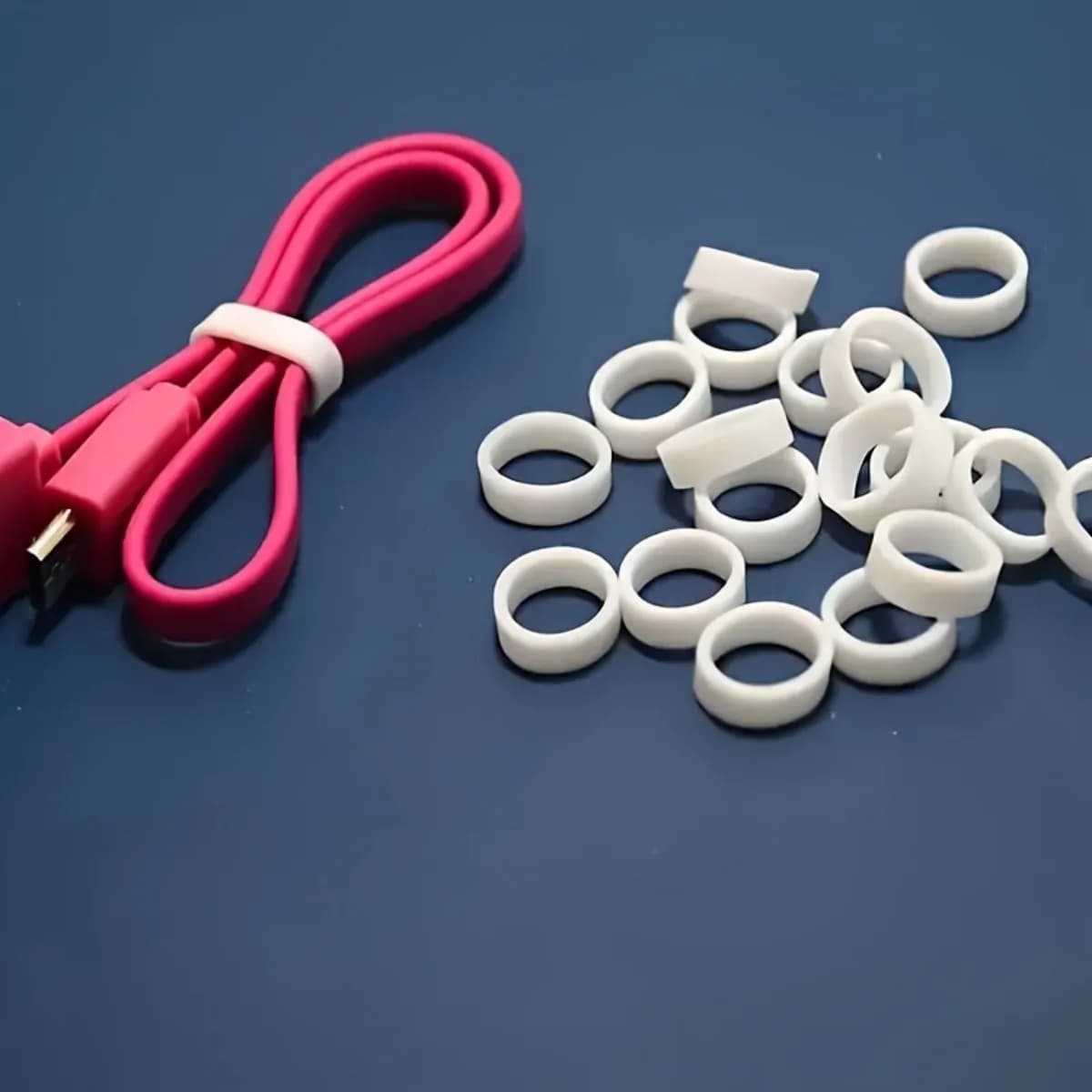 30pcs white silicone zip ties, high elasticity rubber bands, suitable for organizing wires and data cables