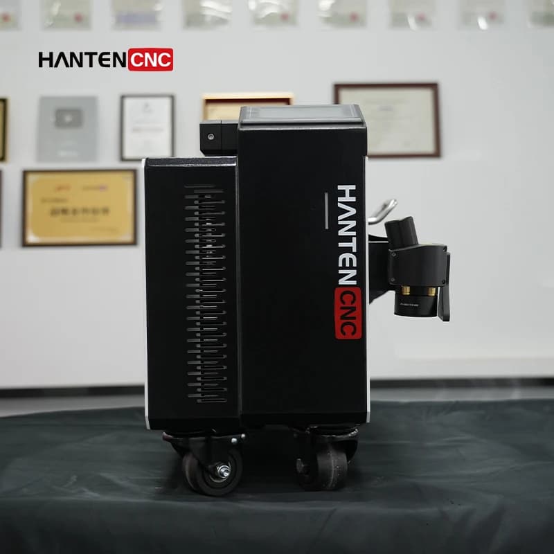 Handheld Pulse Laser Rust Remover 200W 300W Air Cooled Laser Cleaniner for Metal Stone Wood Surface Rust Oil Paint Removal