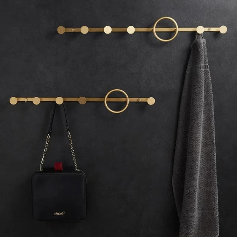 Appendiabiti semplice in oro con cuscinetto a peso solido Portachiavi da parete con portapacchi rotondo creativo Elegante soluzione sospesa moderna per riporre oggetti