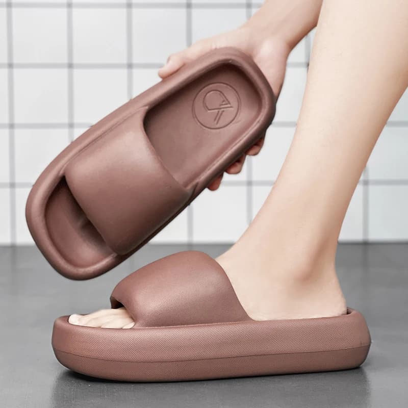 Economical beach slippers summer feather-light weight, soft footbed, quick-dry and affordable for seaside vacation activities