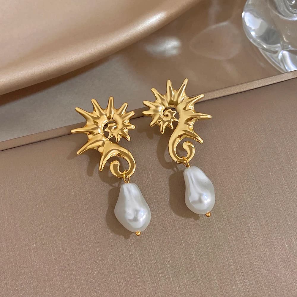 Retro Gold Plated Seahorse Drop Earrings for Women Irregular Stainless Steel Baroque Pearl Pendant Earrings Ocean Jewelry