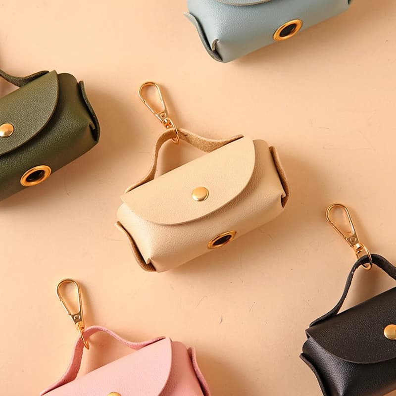 1pc Stylish Pet Bag Holder Leather Pet Poop Bag Holder With Dispenser For Dog Bags Portable Dog Poop Bag Organizer Pet Supplies