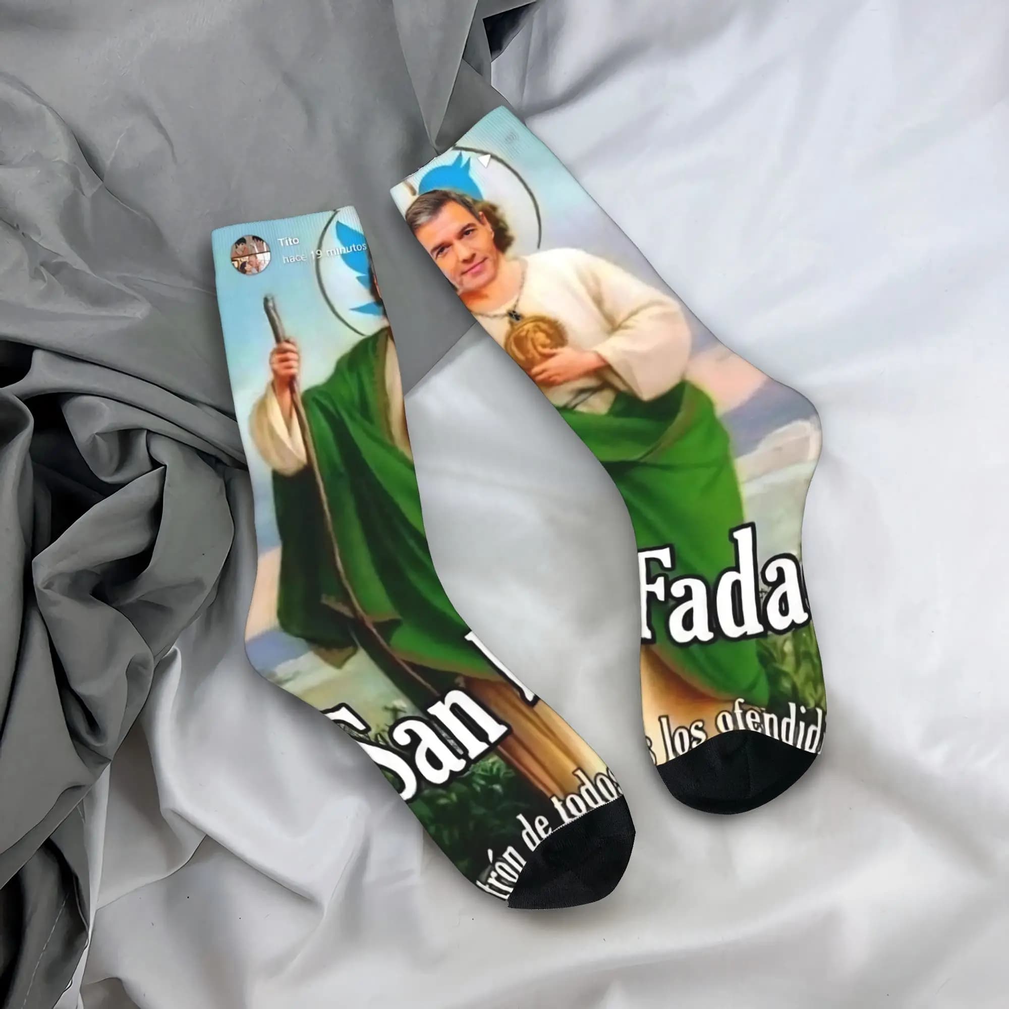 Saint Pedro Sanchez Spain PSOE Stockings Graphic Funny Socks Winter Non Skid Socks Men Running Warm Soft Socks