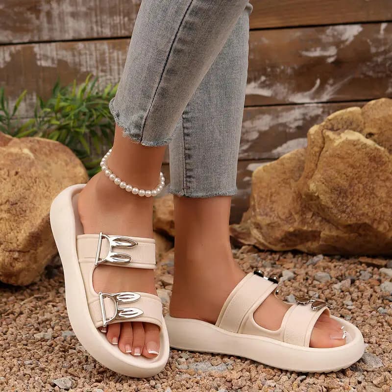 Sandali da Spiaggia Donna Soft Cloud Eva con Fondo Spesso, Ciabatte Estive 2026 con Fibbia a Coniglio in Metallo, Scarpe con Plateau da Donna