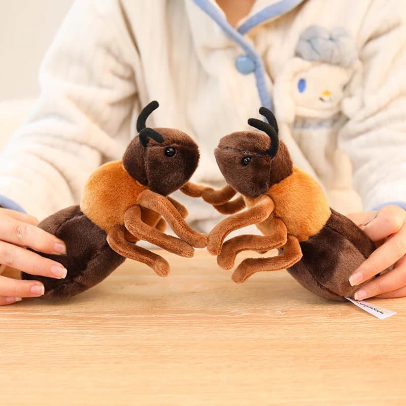 New Simulation 1pc 18cm Lovely Ant Plush Toys Simulation Plushie Doll Stuffed Soft Animal Toy Room Decoration Kids Birthday Gift