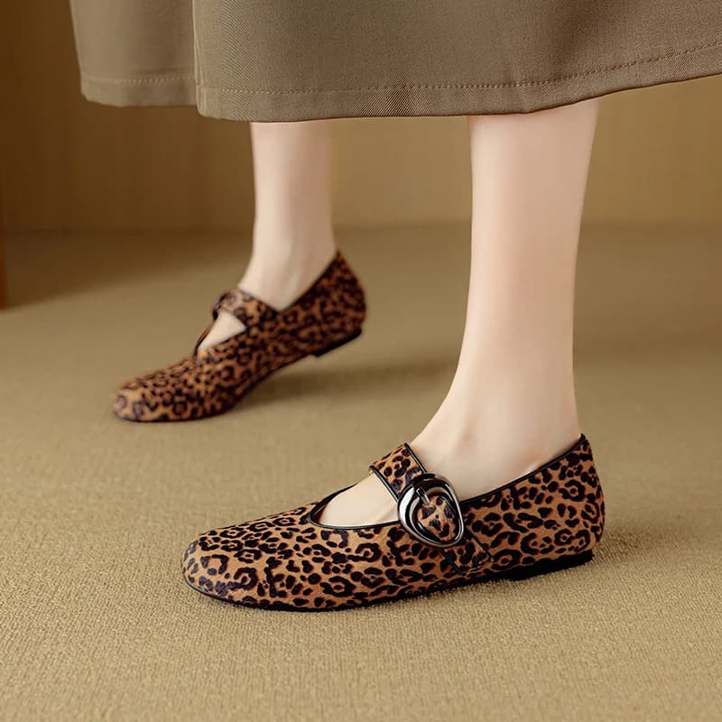 Women's hand-made shoes in real leather with square tip and leoped joints with low heel Mary Jane casual sexy moccasin shoes
