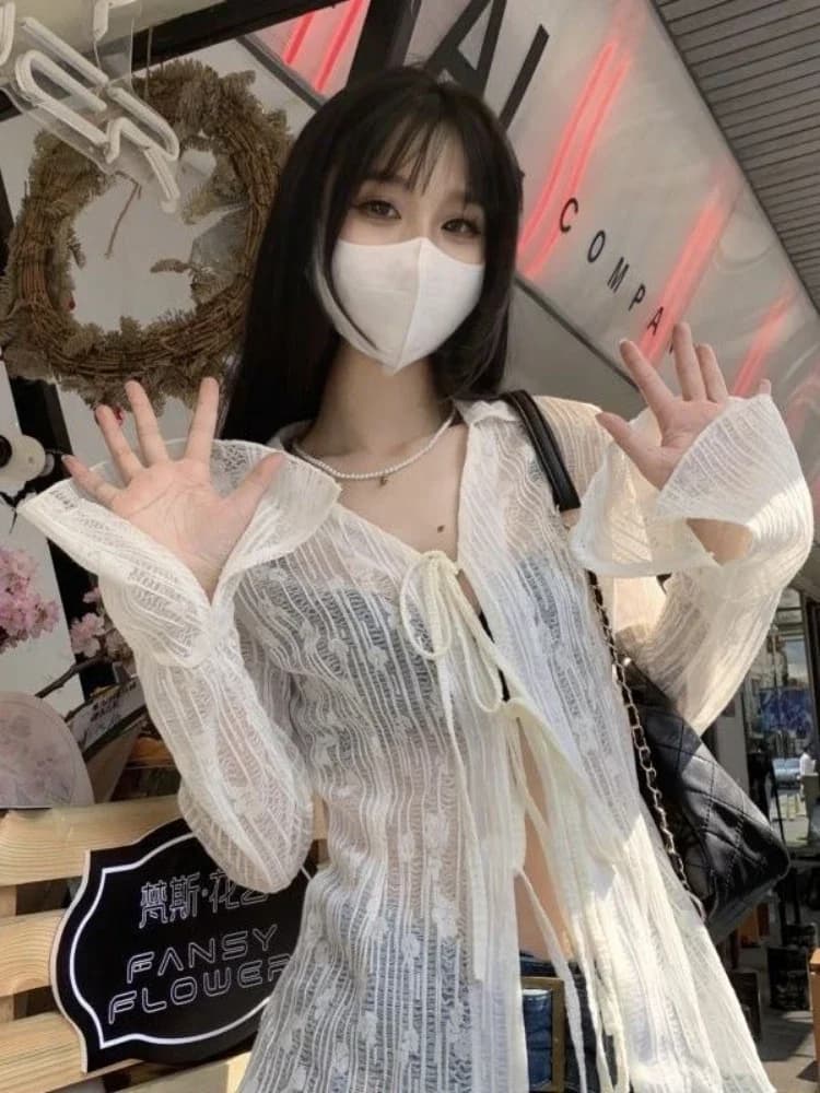Camicetta da donna giapponese 2025 Y2k estetica Grunge fasciatura camicia sexy Harajuku colletto rovesciato manica svasata Blusas