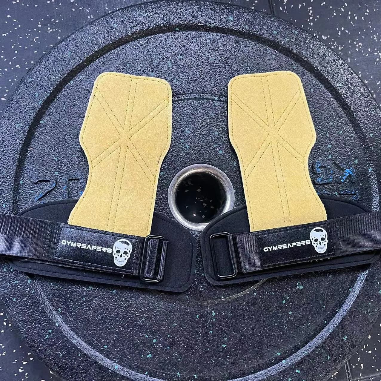 1 pair of ball bearings bovina leather gym gloves anti-slip handles weight Power Belt lifting pad belt Deadlift exercise palm protection gym Reaperrs