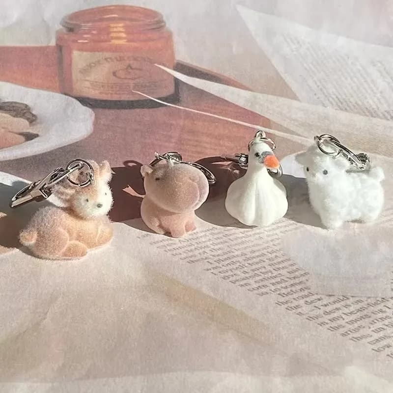 Soffice alpaca alce capibara animale portachiavi resina cartone animato bello divertente aglio oca 3D bambola ciondolo borsa scatola portachiavi auto gioielli
