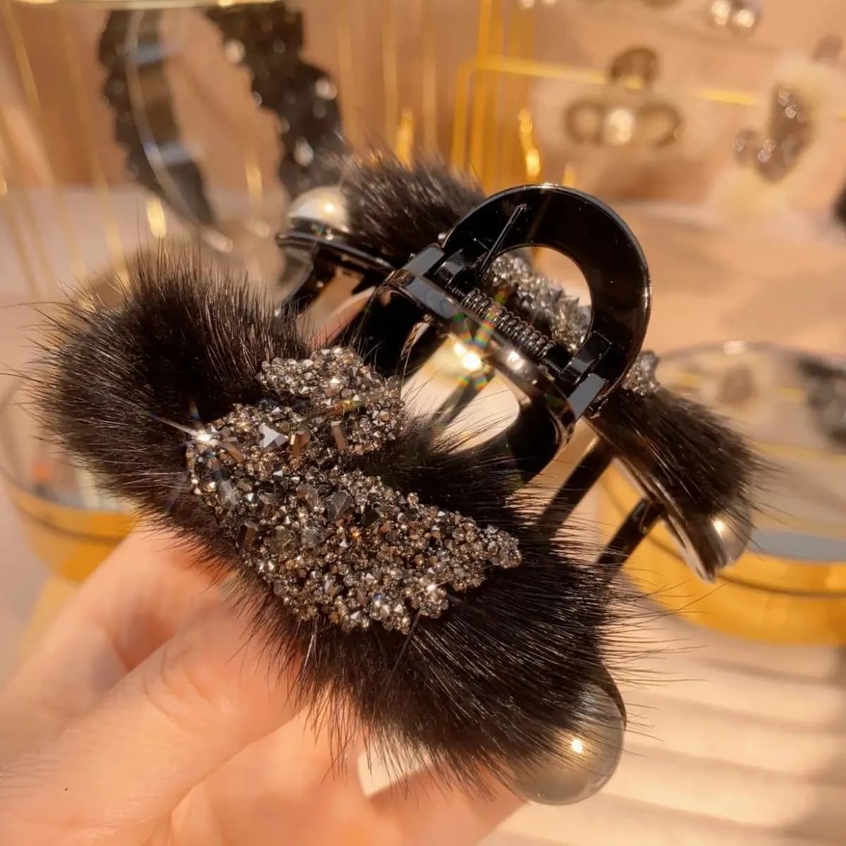 Elegante fermaglio per capelli a forma di cigno con diamanti, misura media, fermaglio per capelli semi-arricciati sul retro della testa, fermaglio a forma di squalo, ornamento per capelli.