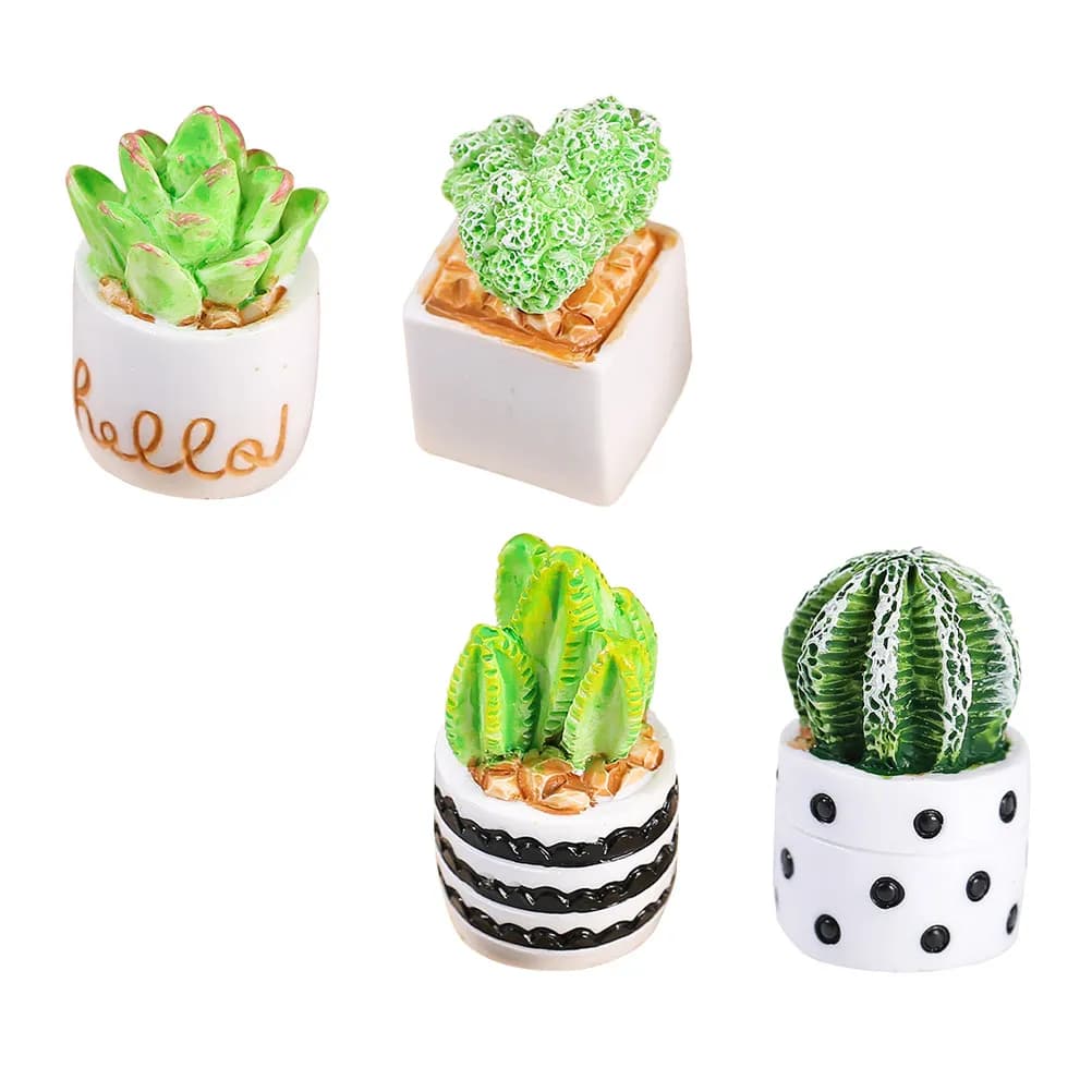 Set of 4 Mini Artificial Cactus in Vase, Realistic and Resistent, Easy to Maintain, Interior Decoration Inspired by Nature