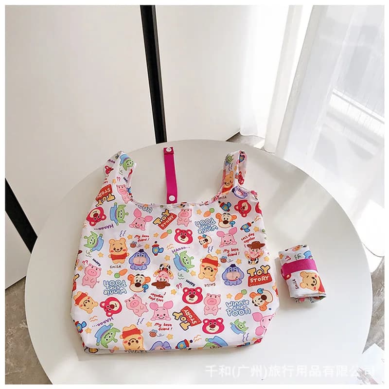 Borsa tote mini portatile pieghevole in tessuto ecologico leggero con stampa di cartoni animati giapponesi riutilizzabile per il pranzo, la spesa o come regalo