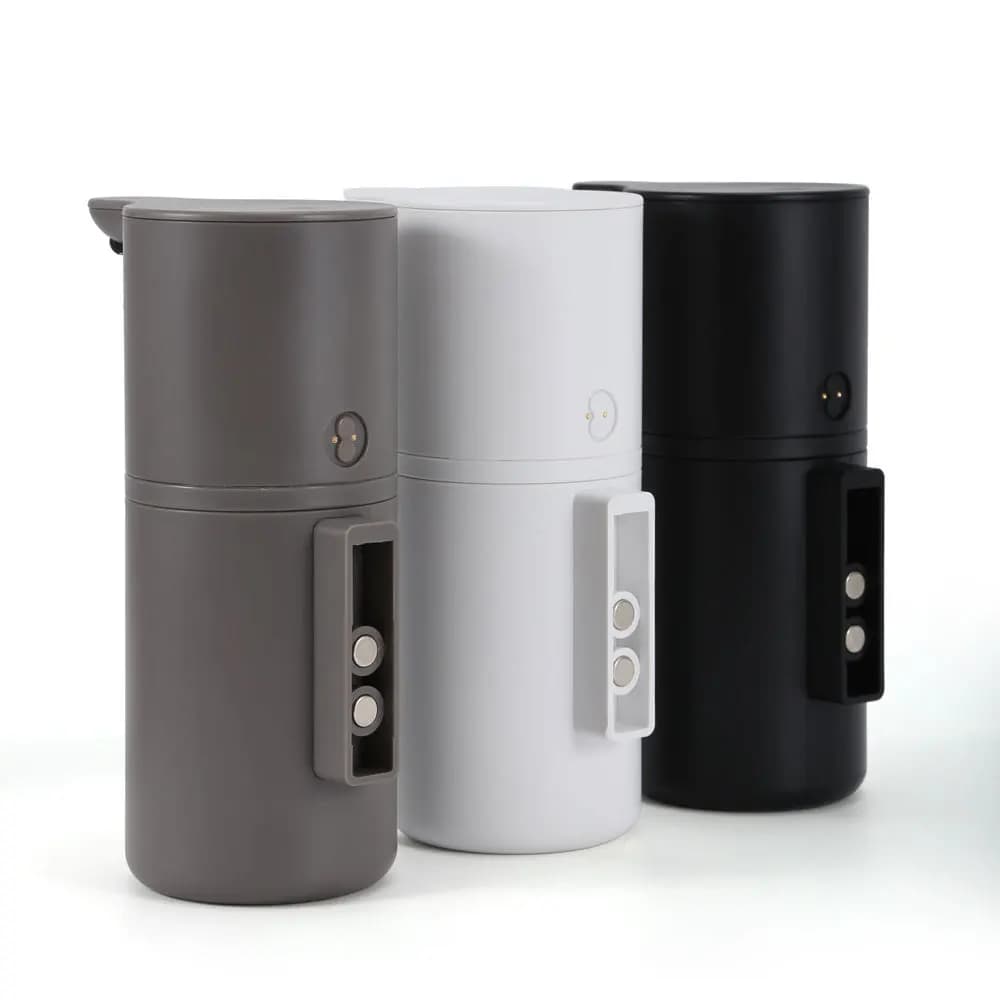 Dispenser di sapone elettrico premium Dispenser di liquido spray per alcol induttivo per uso domestico Bottiglia di disinfettante per le mani detergente a parete
