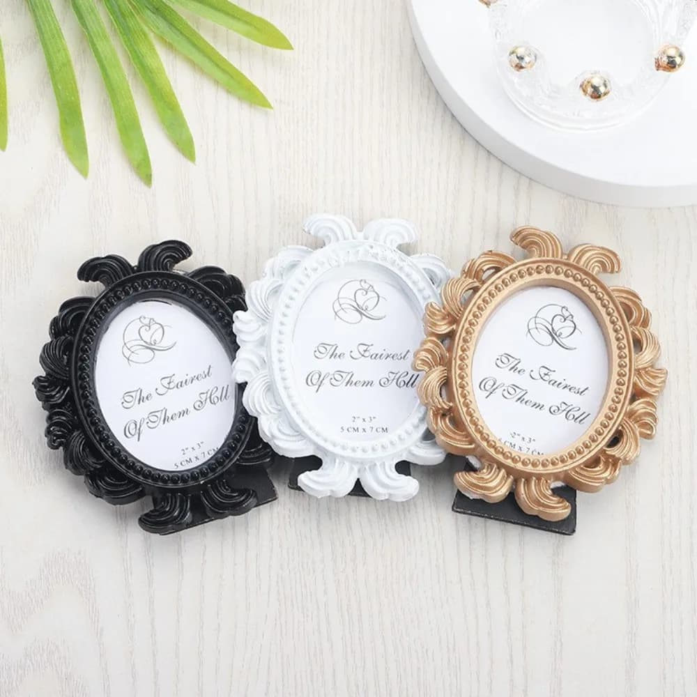 Exquisite Resin Material Oval Photo Frame Vintage Oval Baroque Frame Baroque Style Picture Holder Wedding Scene