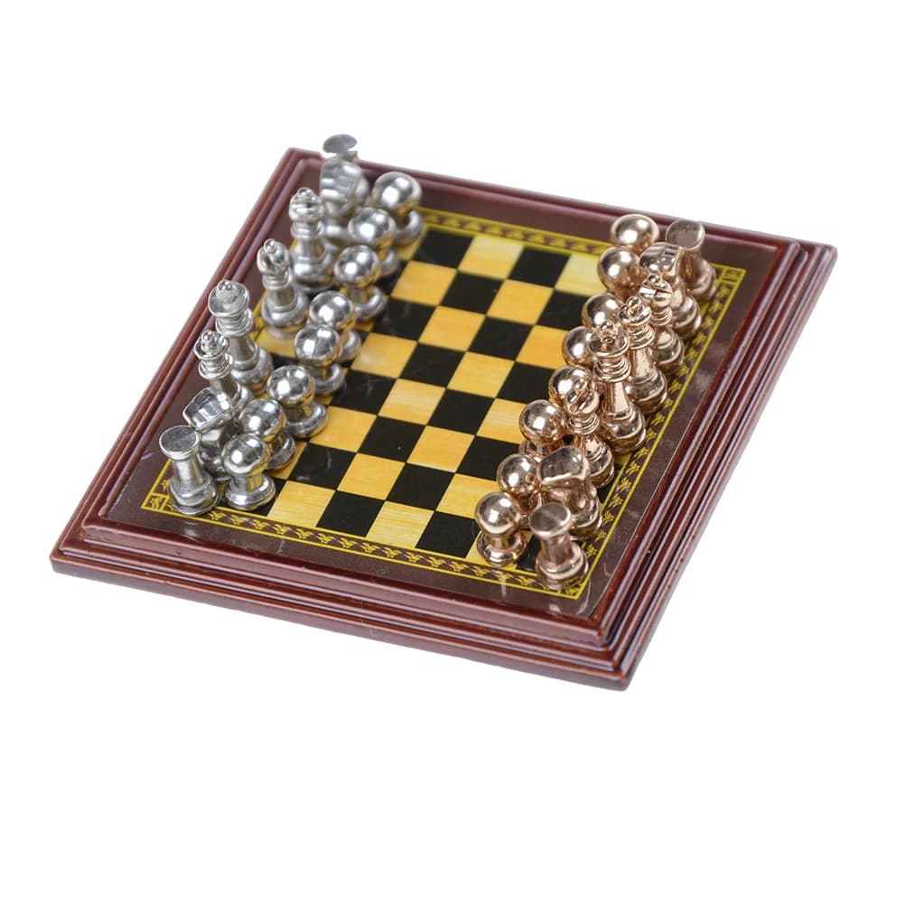1Set Classic Zinc Alloy Chess Pieces Wooden Chessboard Chess Game Set With King Outdoor Game Chess 6.8*5.7 Cm