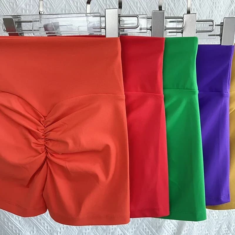 Yoga shorts with high waist seamless butt lift Solid color Breathable fitness leggings fast drying breathable sports shorts for cycling