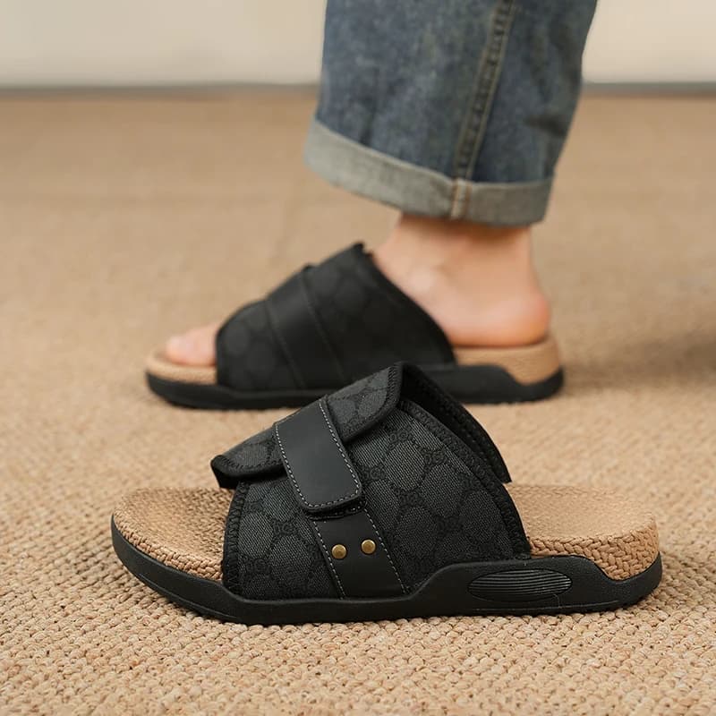 Men's Summer Slip-On Slippers Trendy Brand Outdoor Anti-Slip Soft Bottom Flat Sandals Casual Sports Beach Shoes Flowllorss