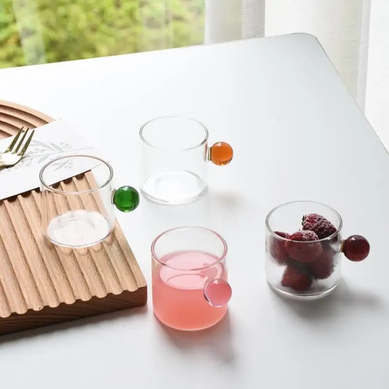 Tazze per caffè espresso da 100 ml Tazze piccole Manico a sfera in vetro per la casa Tazza da caffè Tè Tazza d'acqua Piattino Bistecca Secchi di succo Decorazione da tavolo