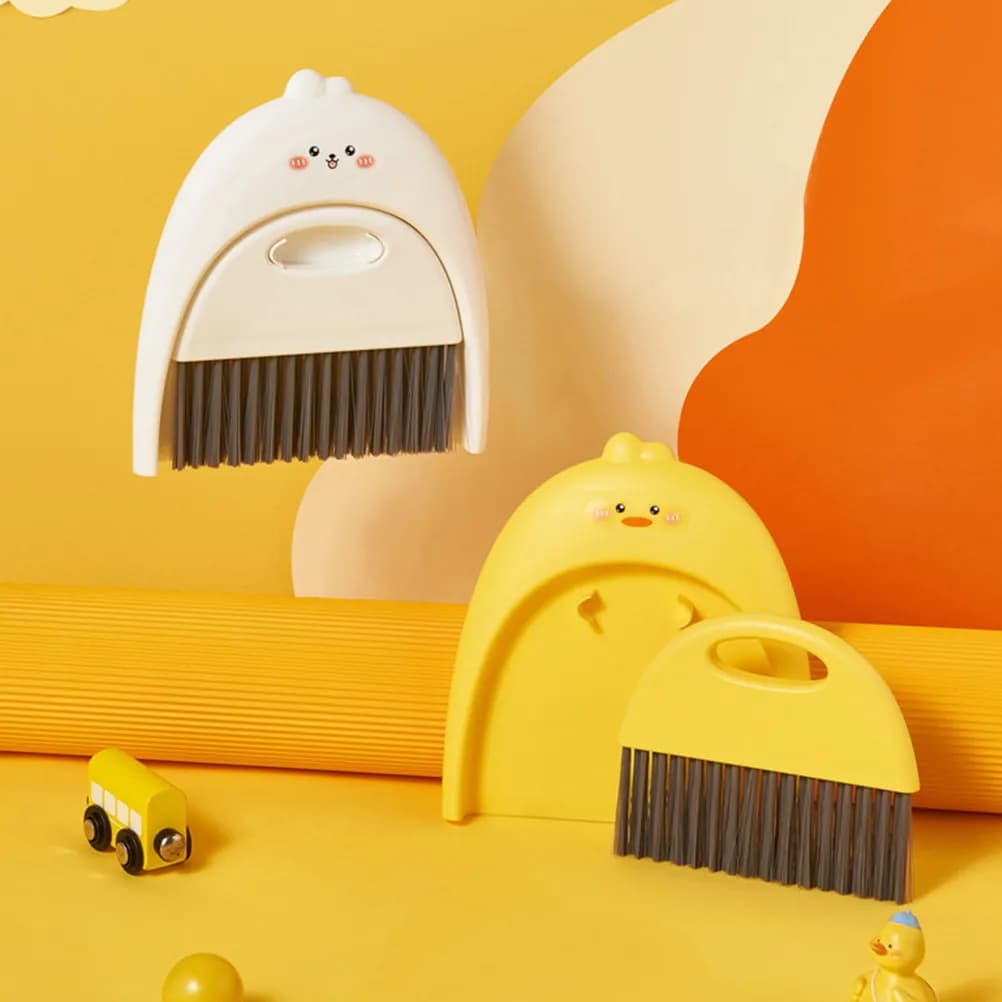 Set Mini Paletta and Scopa with Design Cartoon, Cleaning Tool Laptop for Desk, ATM, Home, Office, Set Brush and Small Palette