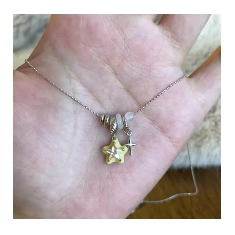"Little Star Wish" Sweet Cool Wind Milk Yellow Star Pendant Cross Necklace Retro Exquisite High-value Clavicle Chain