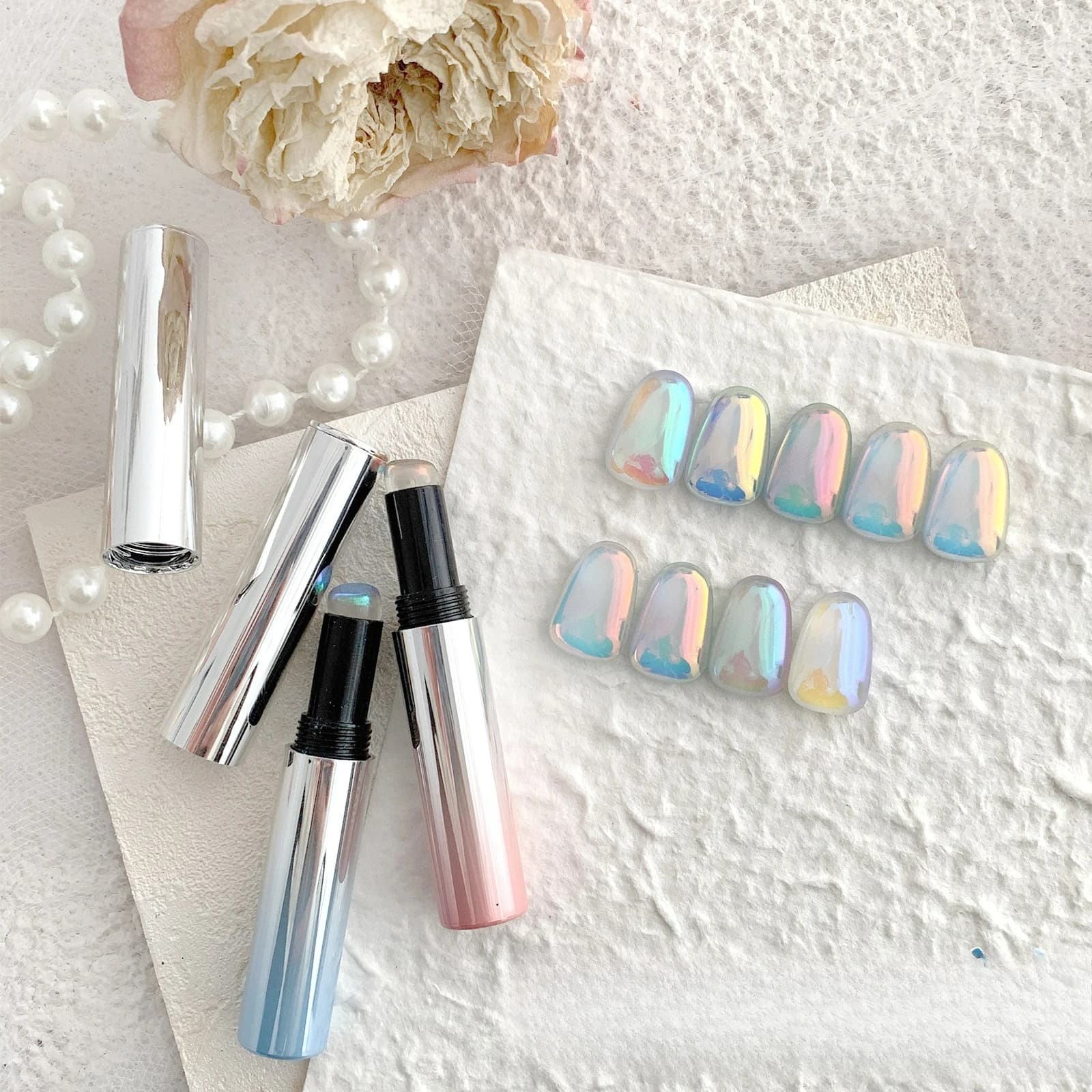 Penna con Polvere Magica Aurora in Tubo Argentato, Effetto Cromato a Specchio, Pigmento Metallico Iridescente per Nail Art e Manicure