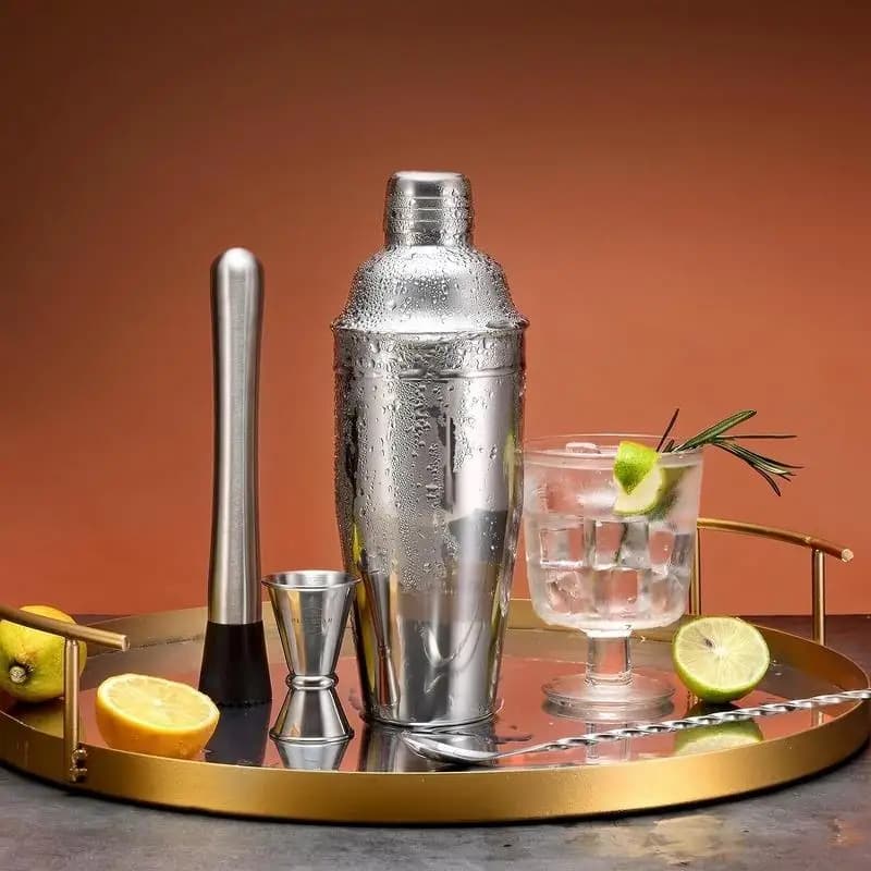 Set da Cocktail in Acciaio Inox Stile Europeo 3 Pezzi, Shaker da 750ml con Colino Integrato, Doppio Jigger e Miscelatore a Spirale