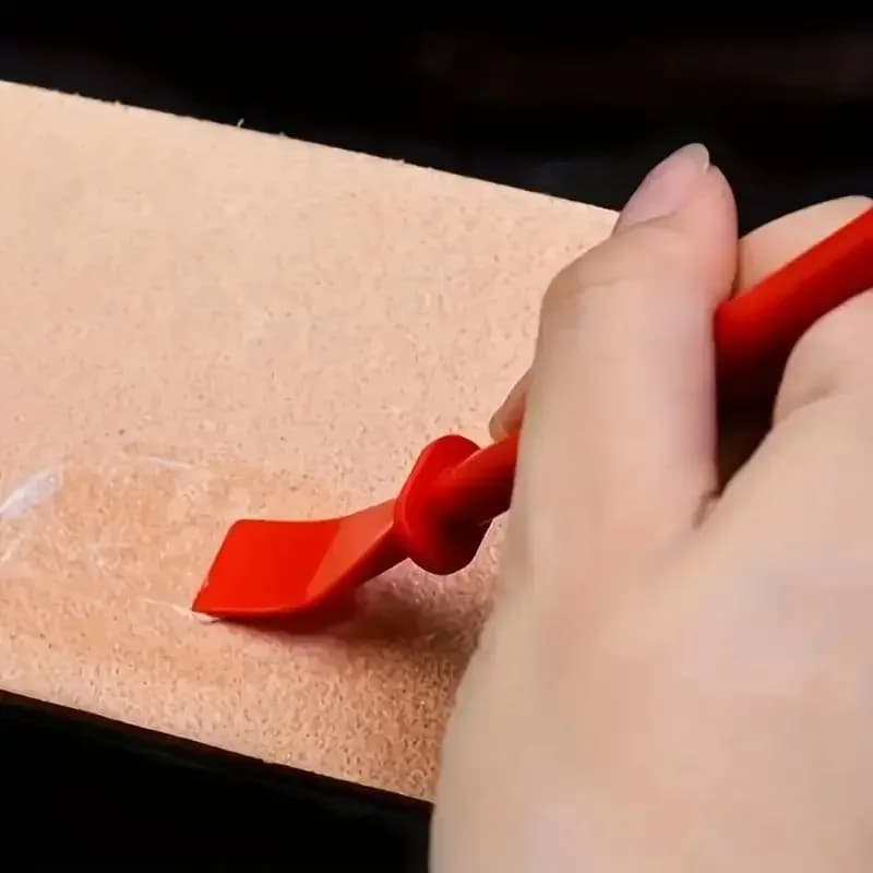 Sweatshirts for glue, polypropylene glue stick applicator, paint scrapers for hand-made artistic leather craft tools