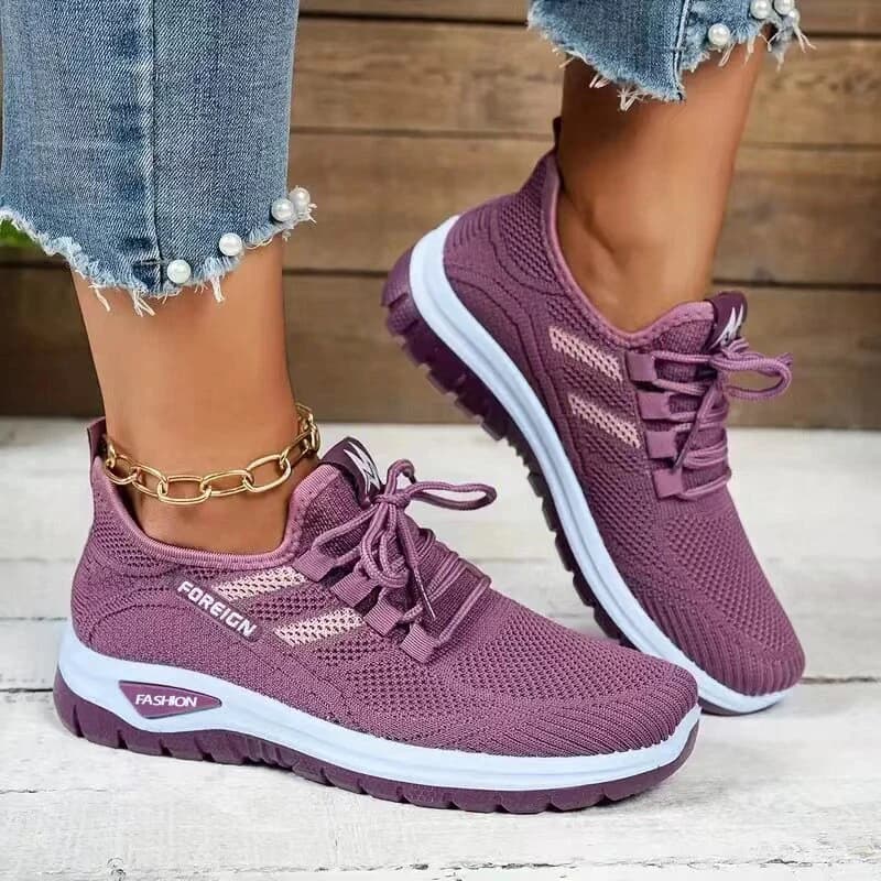 Women's shoes, soft sole, untired feet, summer sneakers with plateaus, flying weaving, breathable women's sneakers
