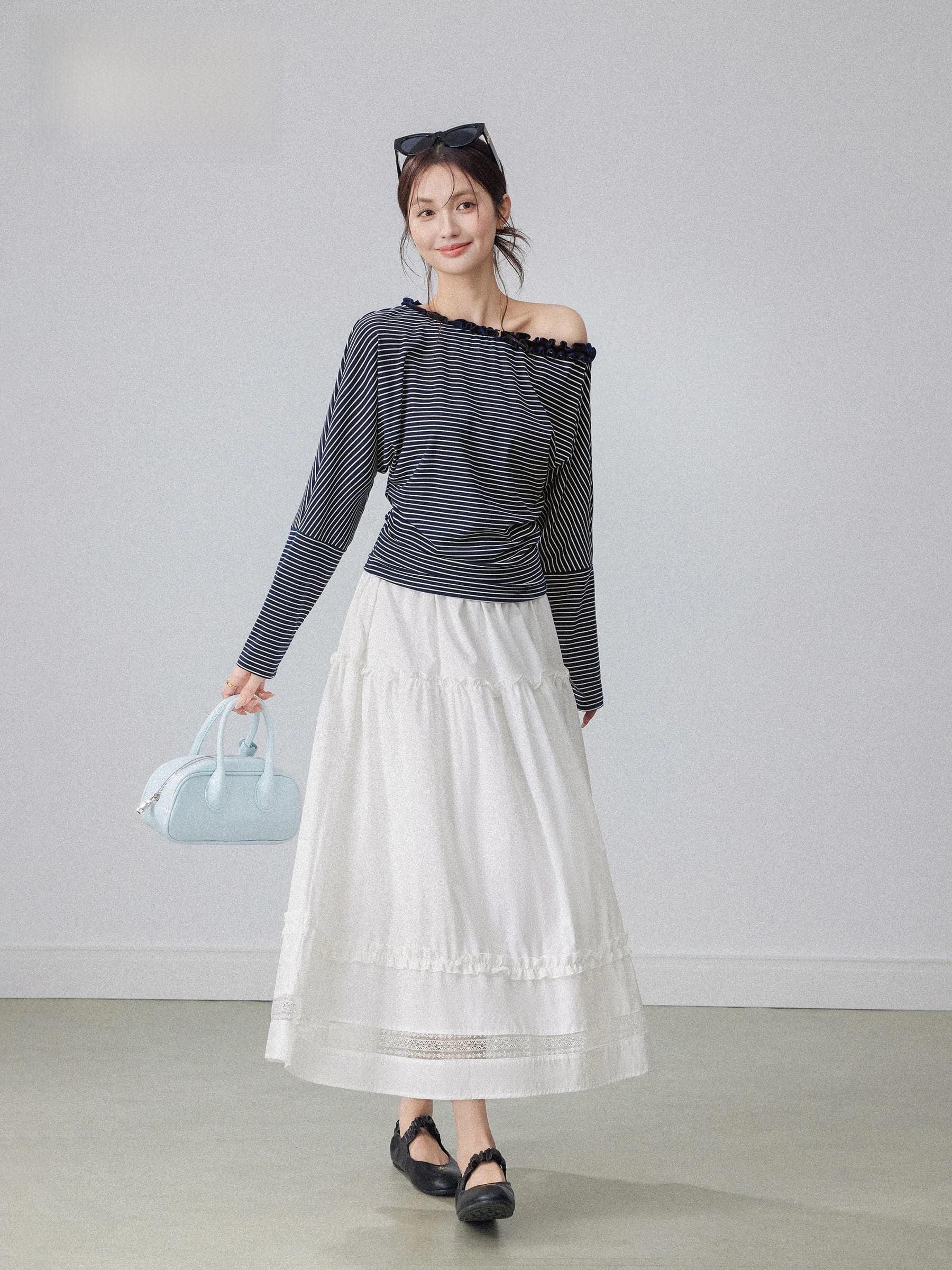 Gonna a vita alta a trapezio da donna, bianca, primaverile, con pizzo a fungo, che nasconde i fianchi, snellente, dolce e versatile, a mezza lunghezza