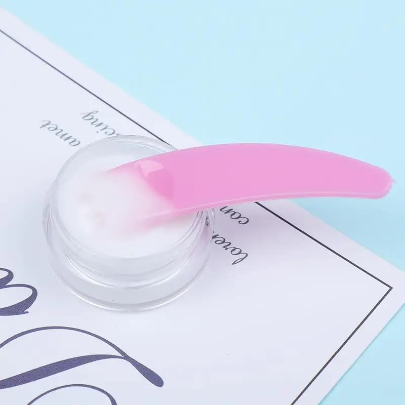 100Pcs Disposable Facial Mask Stick Cosmetic Spatula Crescent Spoon DIY Face Mask Spoon Beauty Makeup Sticks Mud Mixing Tools