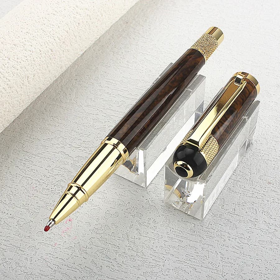 Penna roller di lusso 0,5 mm ricarica nera Penna a sfera per studenti da ufficio/penna a sfera in metallo/penne gel Confezione regalo