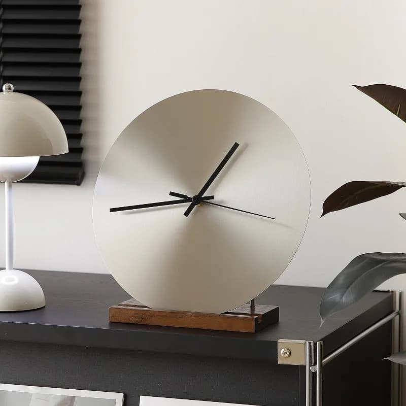 Minimalist desktop clock ornament pendulum desktop clock silent ornament