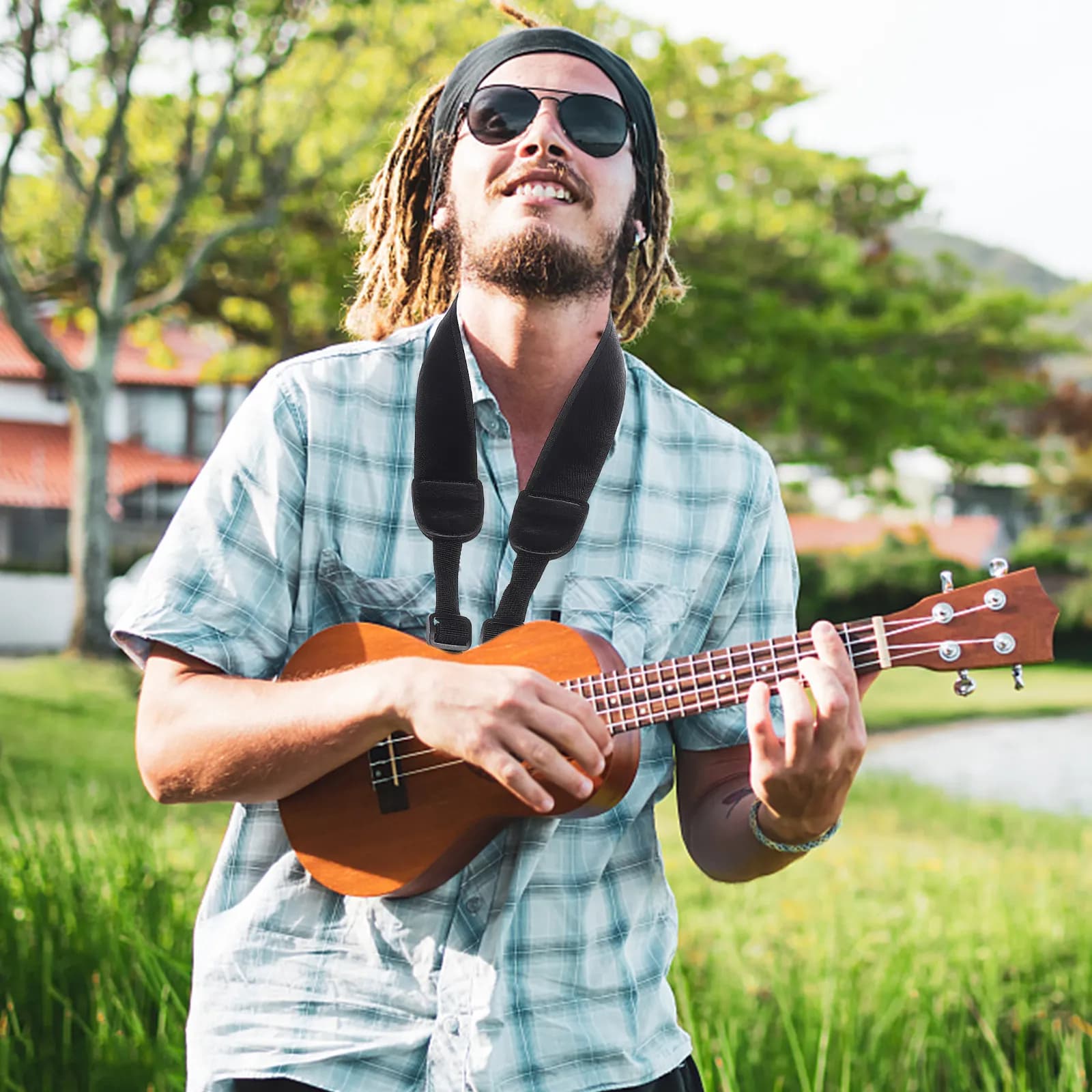 Cinghia semplice per ukulele, facile da installare e rimuovere, materiale lavabile, superficie resistente ai graffi, perfetta per la pratica quotidiana e per il palco