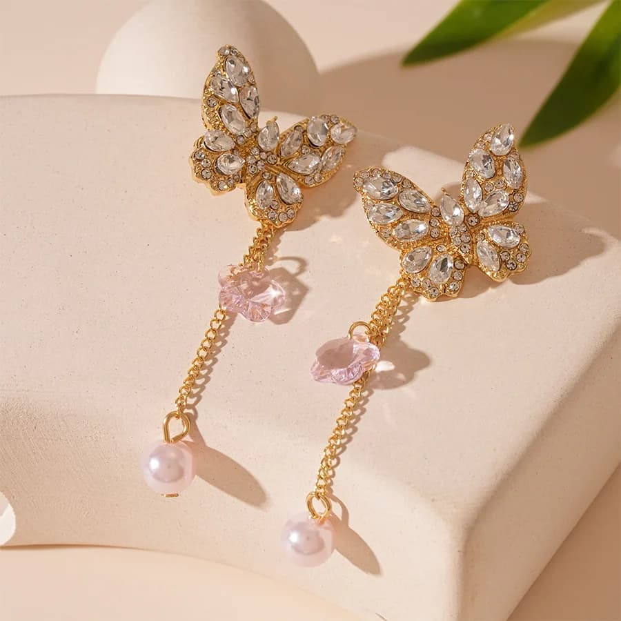 Orecchini ad ago in argento con nappa imitazione fiore farfalla tempestata di diamanti di lusso leggero, elegante temperamento di fascia alta di nicchia