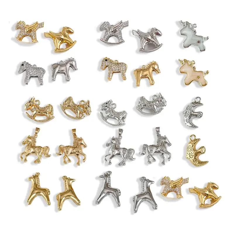 [HS][LA] 1 Pezzo Ciondoli a Forma di Pony, Charms a Forma di Cavallo, Accessori Fai da Te per Creazione Gioielli, Collane, Orecchini, Bracciali