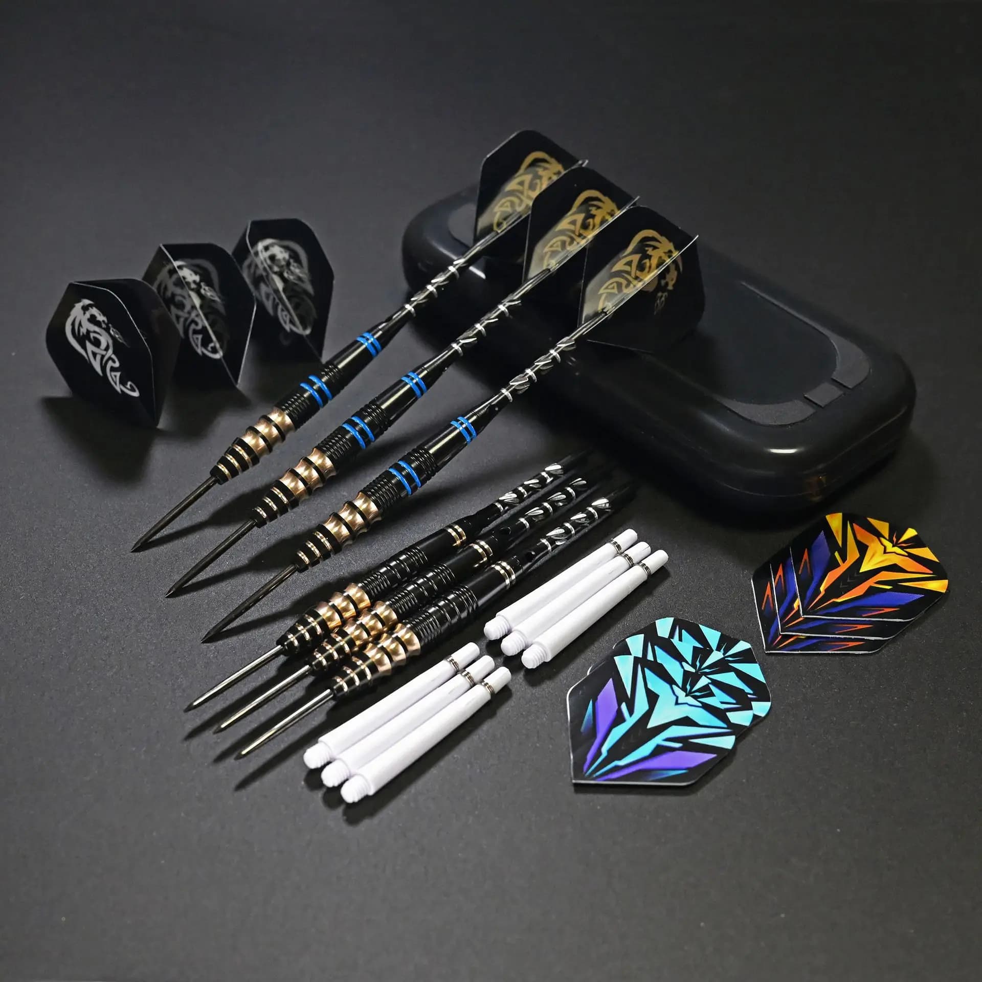 Set di 6 Freccette Professionali con Punta in Acciaio al Tungsteno, Aste in Acciaio, Punte da 22g, Lunghezza 165mm con Scatola Portaoggetti