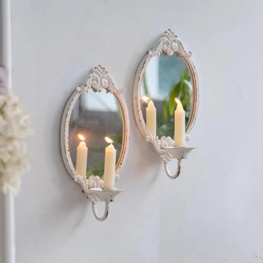 Set di Due Applique da Parete Rustiche Bianche a Specchio, Portacandele Vintage in Metallo Fatti a Mano, Supporto per Candele Affusolate