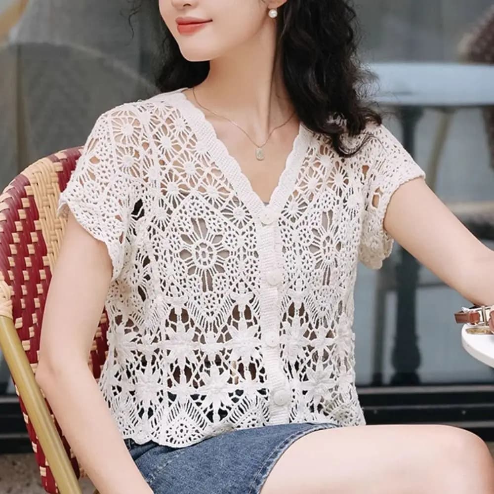 Top all'uncinetto con scollo a V alla moda, stile boho, ricamato, a maniche corte, lavorato all'aperto, estivo